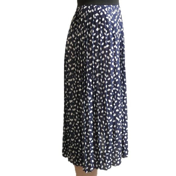 Lipsy London Navy Blue SKIRT Size 4 Midi Pleated Wide Waistband Gorgeous Posh - Picture 4 of 11
